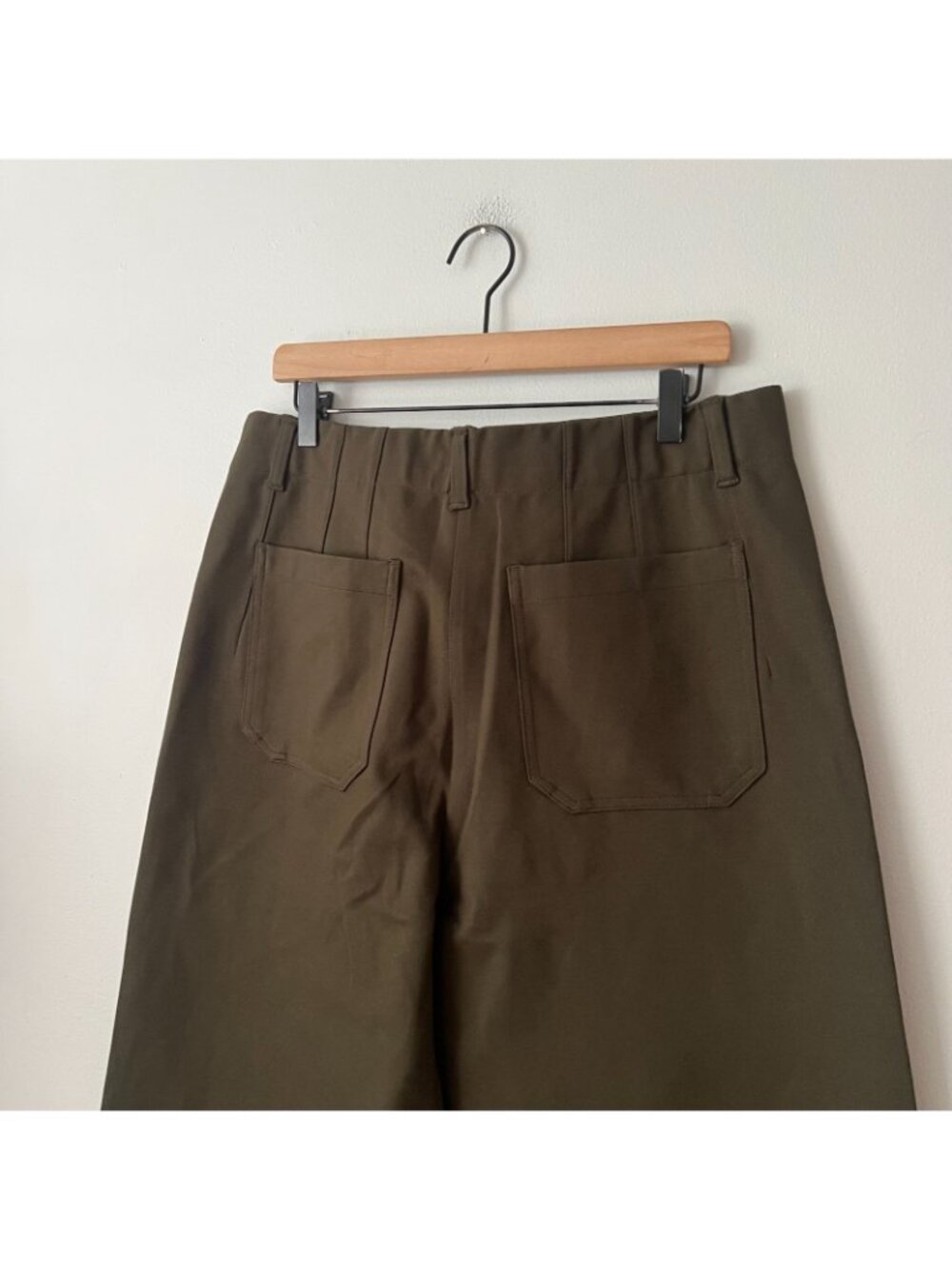 Quince Ultra Stretch Ponte Cropped Wide Leg Pants Olive Green Women's Size 16 - Picture 8 of 10